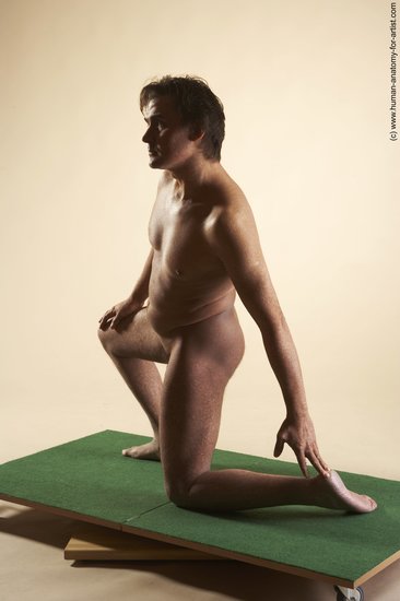 Nude Man White Kneeling poses - ALL Average Short Brown Kneeling poses - on one knee Realistic