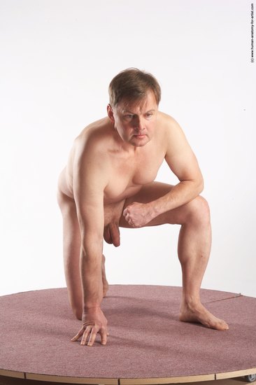 Nude Man White Kneeling poses - ALL Average Short Grey Kneeling poses - on one knee Realistic