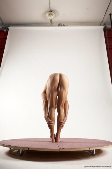 Nude Man White Laying poses - ALL Athletic Short Brown Laying poses - on stomach Multi angles poses Realistic