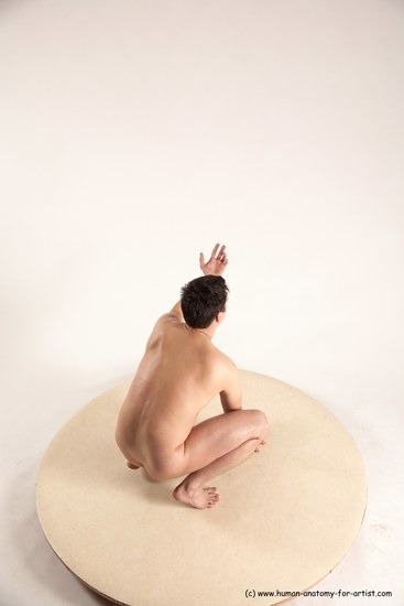 Nude Man White Standing poses - ALL Average Short Brown Standing poses - knee-bend Multi angles poses Realistic