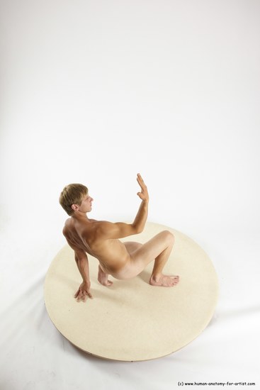 Nude Man White Kneeling poses - ALL Athletic Short Brown Kneeling poses - on one knee Multi angles poses Realistic