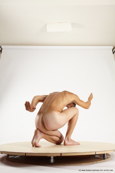 Nude Man White Kneeling poses - ALL Athletic Short Brown Kneeling poses - on one knee Multi angles poses Realistic