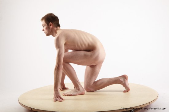 Nude Man White Kneeling poses - ALL Slim Short Brown Kneeling poses - on one knee Realistic