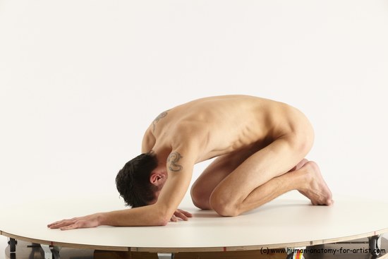 Nude Man White Kneeling poses - ALL Athletic Short Brown Kneeling poses - on both knees Multi angles poses Realistic