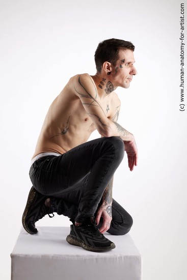 Casual Man White Kneeling poses - ALL Underweight Short Brown Kneeling poses - on one knee Standard Photoshoot Academic