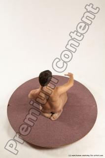 ambroz kneeling 21a